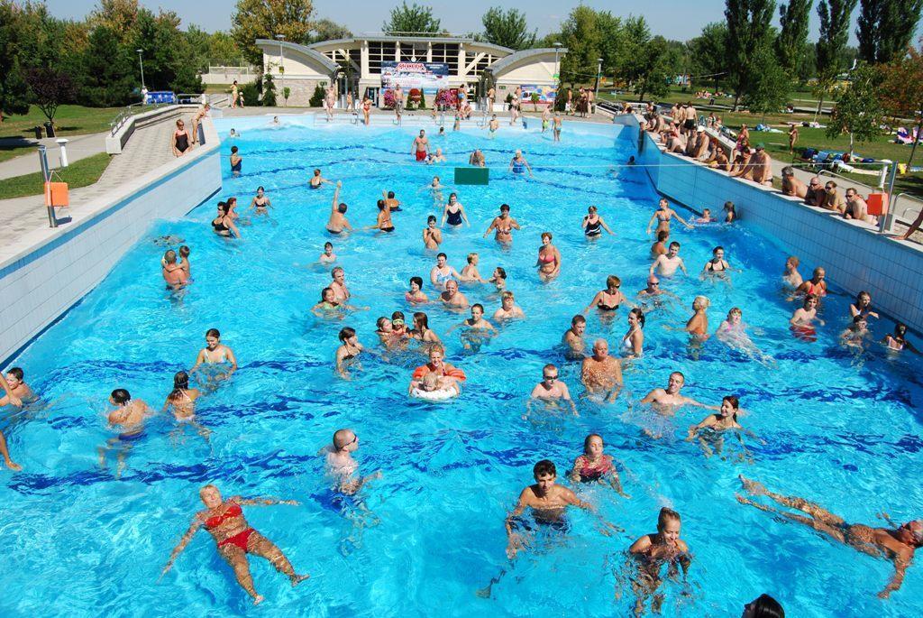 Termal Kemping Apartmanok Tiszaújváros Εξωτερικό φωτογραφία
