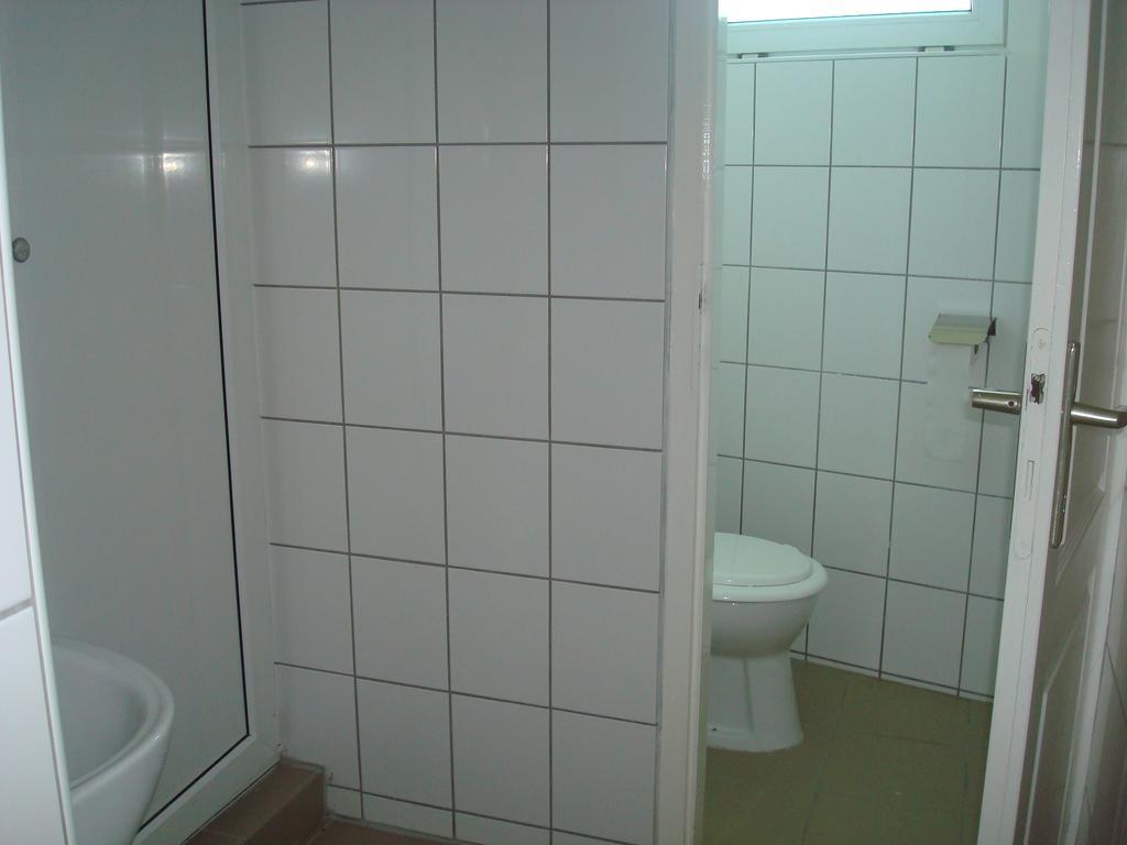 Termal Kemping Apartmanok Tiszaújváros Δωμάτιο φωτογραφία
